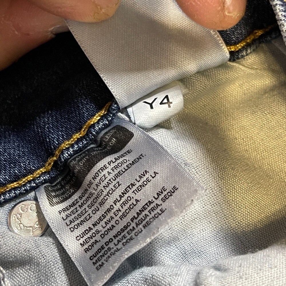 Levi's Womens 724 High Rise Straight Jeans Size 33 Medium Wash Frayed Hems - Picture 10 of 13